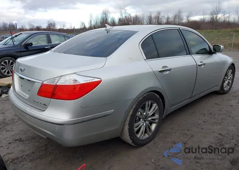 2009 Hyundai Genesis 4.6 z USA, uszkodzony, nr VIN KMHGC46F89U062840